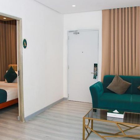 Solano Residences Lipa City ภายนอก รูปภาพ